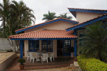 4_photo/94cf00b635.1d446599197df8f2-ATLAS-17f40de2-2e87-4a07-b9bb-dcf4f83a8d4a.jpg de casa à venda com 3 quartos, 233m² em Pitas, Cotia