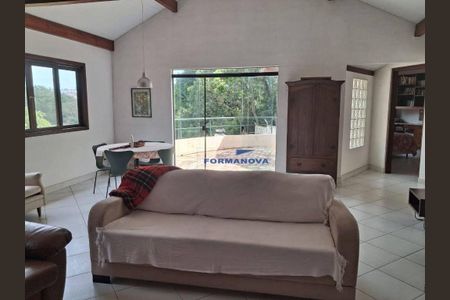 16_photo/94cf00b74d.c696d6dfecea6f1c-ATLAS-d3502dfd-8329-46f0-ad9a-bb7ff87abd31.jpg de casa à venda com 3 quartos, 416m² em Parque Monjolo, Cotia