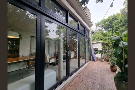 3_photo/94cf00b775.e7056842b54bb805-ATLAS-c762f369-7c19-4e4c-991e-7a6ed6b2565d.jpg de casa à venda com 3 quartos, 277m² em Lajeado, Cotia