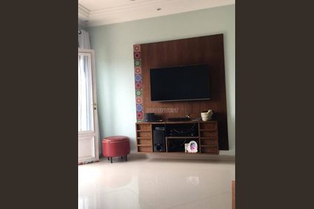 9_photo/94cf00b791.fe96b63aec789ef1-ATLAS-39644877-7068-4df4-8ca2-cee405bb8e82.jpg de casa à venda com 3 quartos, 478m² em Parque Monjolo, Cotia