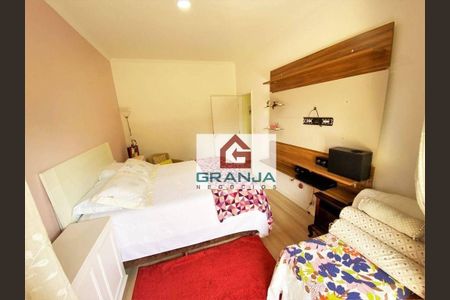 12_photo/94cf00b791.fe96b63aec789ef1-ATLAS-f09f7759-e5e3-4843-8b7f-3ce7aad4f38e.jpg de casa à venda com 5 quartos, 446m² em Parque Monjolo, Cotia