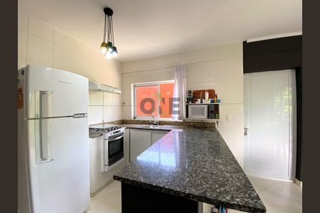 47_photo/94cf00b799.ceff8192393c33de-ATLAS-5b11ac1f-adce-4a8d-9a89-e434adaa2c64.jpg de casa à venda com 5 quartos, 446m² em Vila Hortencia, Cotia