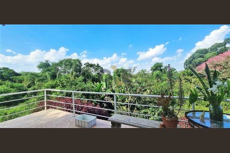 36_photo/94cf00b799.ceff8192393c33de-ATLAS-8b50c8c1-f50f-4dc8-b24c-5a88fa636bd1.jpg de casa à venda com 5 quartos, 446m² em Vila Hortencia, Cotia
