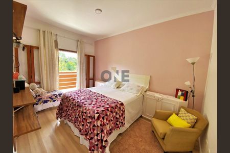 4_photo/94cf00b799.ceff8192393c33de-ATLAS-c8f4e865-1207-4e33-a588-1f58a426cb93.jpg de casa à venda com 5 quartos, 446m² em Vila Hortencia, Cotia