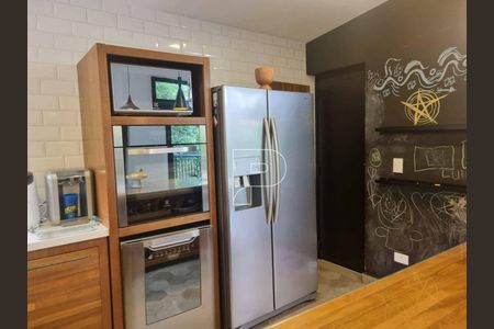 6_photo/94cf00b79f.f2b26d8b21718a25-ATLAS-82bbc92a-c253-41be-96de-4bb657f8a802.jpg de casa à venda com 3 quartos, 277m² em Lajeado, Cotia