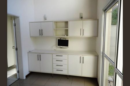 7_photo/94cf00b7af.1d1aa4053f8aee39-ATLAS-2c57b614-48be-473d-b8a6-0bce3bf8d7da.jpg de casa de condomínio à venda com 3 quartos, 218m² em Parque Monjolo, Cotia