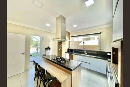 9_photo/94cf00b877.11ae8d6217f777ff-ATLAS-0e4e5207-4df4-4d44-85b7-daf6fe559d16.jpg de casa de condomínio à venda com 3 quartos, 281m² em Lajeado, Cotia