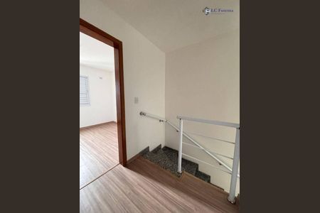 18_photo/94cf00b933.ceff8192393c33de-ATLAS-c6f88dad-d622-49ca-bcb8-42c7fbd55a0f.jpg de casa à venda com 2 quartos, 70m² em Jardim Pioneira, Cotia