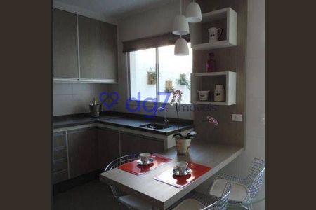 5_photo/94cf00ba1f.0a3c743f414deb5d-ATLAS-bc249adc-effe-45af-bf7b-efb11a74fd68.jpg de casa à venda com 2 quartos, 66m² em Caiapia, Cotia