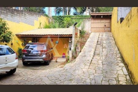 3_photo/94cf00baaf.c9b2d6e14d401612-ATLAS-683d73b6-d6bd-495f-bb9a-40bd97b172ad.jpg de casa à venda com 3 quartos, 500m² em Caiapia, Cotia