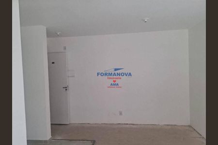 4_photo/94cf00bb6f.0fae5cfecb01010e-ATLAS-10692757-9e8e-4074-acda-42e0e38f7007.jpg de apartamento à venda com 2 quartos, 47m² em Jardim Pioneira, Cotia