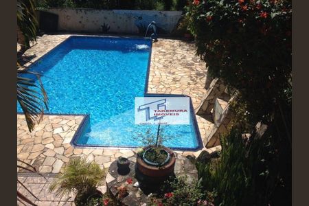 9_photo/94cf00bb91.ba97ac63d5ac1cb4-ATLAS-fe0d87f5-456d-48e9-8e53-46a34a7926da.jpg de casa à venda com 3 quartos, 160m² em Caiapia, Cotia