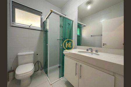 10_photo/94cf00bc2f.6be902c6ad3565e7-ATLAS-c8a72d9e-1d37-4850-a2ea-6cff8a61c0c6.jpg de casa à venda com 3 quartos, 220m² em Jardim Pioneira, Cotia