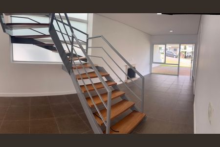 3_photo/94cf00bc2f.ba3e4f1a03d92c8a-ATLAS-1abf17b6-0cb1-4050-80b0-dbaa45759f68.jpg de casa à venda com 3 quartos, 171m² em Jardim Pioneira, Cotia