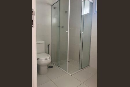 12_photo/94cf00bc2f.ba3e4f1a03d92c8a-ATLAS-555afd3b-b5d4-41be-8658-74b8fe1f1656.jpg de casa à venda com 3 quartos, 171m² em Jardim Pioneira, Cotia