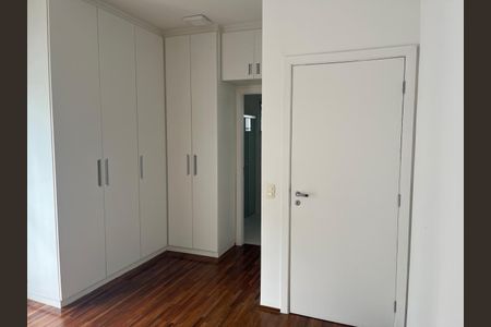 15_photo/94cf00bc2f.ba3e4f1a03d92c8a-ATLAS-95384c0d-1814-4579-806b-7719947ff8ef.jpg de casa à venda com 3 quartos, 171m² em Jardim Pioneira, Cotia