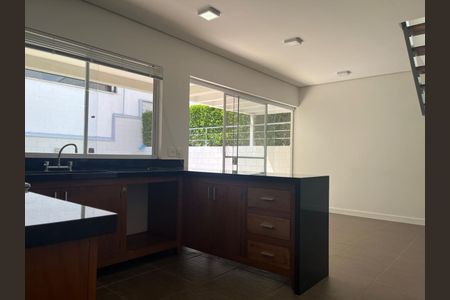 7_photo/94cf00bc2f.ba3e4f1a03d92c8a-ATLAS-b35ad590-765f-481b-934c-bf8835bd8021.jpg de casa à venda com 3 quartos, 171m² em Jardim Pioneira, Cotia