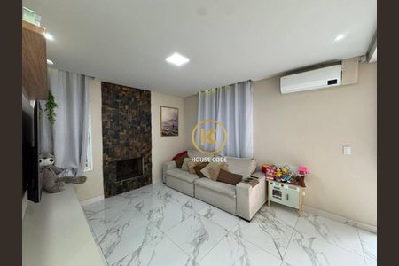 4_photo/94cf00bc6b.3b09877ede4438e8-ATLAS-29d1a671-5b8d-4e3d-b9ce-adb8667bf51c.jpg de casa de condomínio à venda com 4 quartos, 188m² em Jardim Pioneira, Cotia