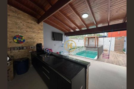 23_photo/94cf00bc6b.3b09877ede4438e8-ATLAS-7a57e98b-b60e-4527-993f-91f72e92f866.jpg de casa de condomínio à venda com 4 quartos, 188m² em Jardim Pioneira, Cotia