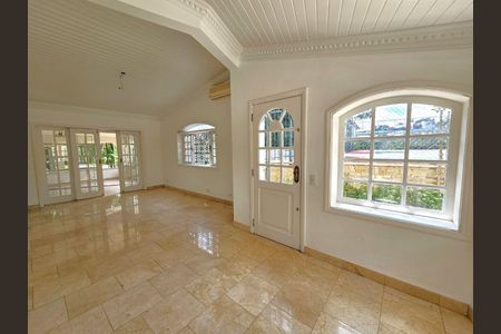 2_photo/94cf00bd2b.70edc2b185d14f45-ATLAS-b59b0aa8-6fc6-434b-b689-99c5b161e93e.jpg de casa de condomínio para alugar com 4 quartos, 1000m² em Jardim Pioneira, Cotia