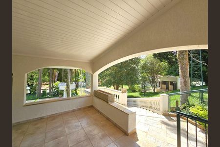 6_photo/94cf00bd2b.70edc2b185d14f45-ATLAS-d2a7f8d3-9db6-47a2-8188-fdb712c1e48d.jpg de casa de condomínio para alugar com 4 quartos, 1000m² em Jardim Pioneira, Cotia