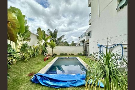 2_photo/94cf00bded.9b858b56d7bd4684-ATLAS-039cb216-a764-467f-a70d-e44ca7ccf5b5.jpg de casa à venda com 4 quartos, 180m² em Parque Rincao, Cotia