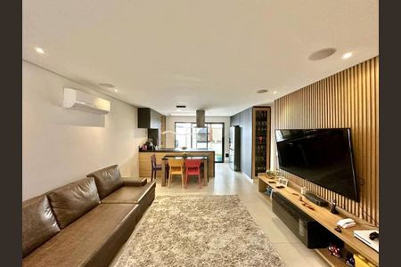 12_photo/94cf00bded.9b858b56d7bd4684-ATLAS-2615f4cb-e8f3-41a5-9a70-df92aaa77cf8.jpg de casa à venda com 4 quartos, 180m² em Parque Rincao, Cotia