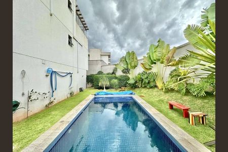 9_photo/94cf00bded.9b858b56d7bd4684-ATLAS-2de4bc75-c8f0-40ba-9439-379102fec7c6.jpg de casa à venda com 4 quartos, 180m² em Parque Rincao, Cotia