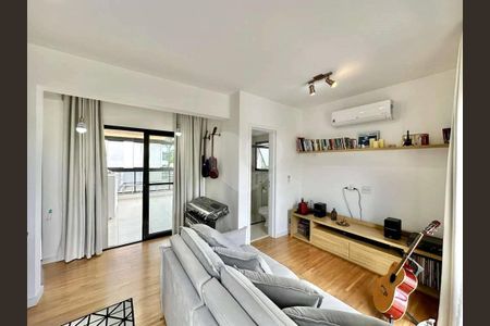 12_photo/94cf00bded.9b858b56d7bd4684-ATLAS-d1c8c1ca-341d-4f3c-a43f-795ee8f7343d.jpg de casa à venda com 4 quartos, 180m² em Parque Rincao, Cotia