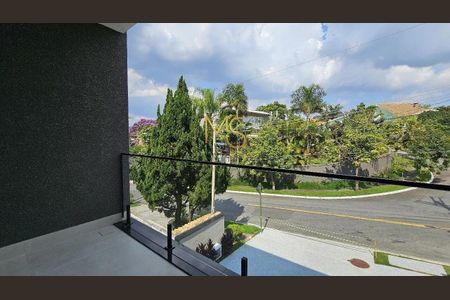 5_photo/94cf00be2d.61df383ebc62b81a-ATLAS-4d208d23-a380-4f8d-8395-e33f34a6d111.jpg de casa à venda com 3 quartos, 265m² em São Paulo II, Cotia