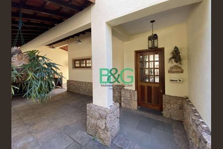 3_photo/94cf00be2f.64ac2371dd04f17e-ATLAS-0c108d65-6475-4951-bfa0-9756d2a9a51f.jpg de casa à venda com 4 quartos, 304m² em Jardim Sao Paulo II, Cotia