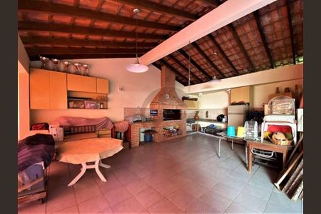 26_photo/94cf00be2f.64ac2371dd04f17e-ATLAS-8b430963-7212-4f16-a54c-d66ff3b7d5e8.jpg de casa à venda com 4 quartos, 304m² em Jardim Sao Paulo II, Cotia
