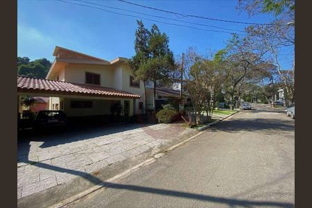 3_photo/94cf00be2f.64ac2371dd04f17e-ATLAS-b08c3f6e-1c20-4912-b6c6-6e18a5bf762a.jpg de casa à venda com 4 quartos, 304m² em Jardim Sao Paulo II, Cotia