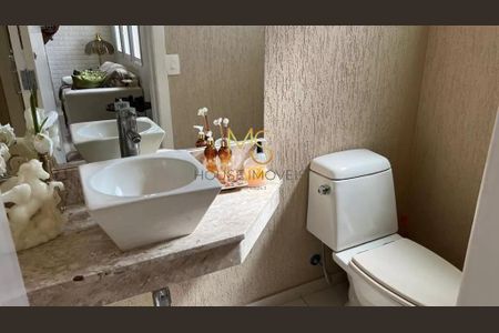 4_photo/94cf00be37.23351eba74f1df34-ATLAS-5bbc96d9-3522-4a6b-bc55-ae71e6b42bb5.jpg de casa à venda com 4 quartos, 320m² em São Paulo II, Cotia