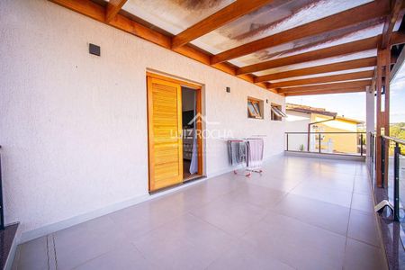 14_photo/94cf00be4b.ceff8192393c33de-ATLAS-08c1b6bb-6120-466a-84f6-6bcb85906a1a.jpg de casa à venda com 5 quartos, 269m² em São Paulo II, Cotia