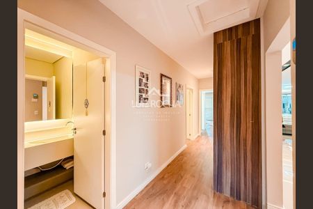 23_photo/94cf00be4b.ceff8192393c33de-ATLAS-bca7d54d-4088-4bcd-8545-ab8adcc206fc.jpg de casa à venda com 3 quartos, 225m² em São Paulo II, Cotia