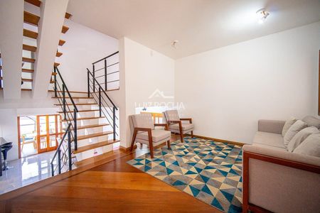 4_photo/94cf00be4b.ceff8192393c33de-ATLAS-e03b28ba-61ee-44e8-b4de-aa42de386626.jpg de casa à venda com 5 quartos, 269m² em São Paulo II, Cotia