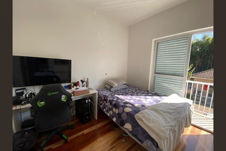 10_photo/94cf00be8f.7f66e2b9be993776-ATLAS-6548d6a1-2d79-4060-97df-0154c1694419.jpg de casa de condomínio à venda com 4 quartos, 230m² em Jardim Maria Tereza, Cotia