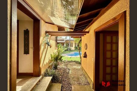 44_photo/94cf00bf2f.c802e692d6b13192-ATLAS-55d479d3-af11-42e0-8f04-26fc9639e6c4.jpg de casa à venda com 4 quartos, 471m² em Parque Rincao, Cotia