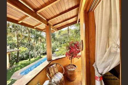 31_photo/94cf00bf2f.c802e692d6b13192-ATLAS-8e5b7ad6-16f1-4456-a9cd-7e7eb18bbc0a.jpg de casa à venda com 4 quartos, 471m² em Parque Rincao, Cotia