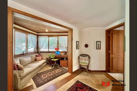 32_photo/94cf00bf2f.c802e692d6b13192-ATLAS-b438b1b9-cb06-466a-b7d7-bf6248975eba.jpg de casa à venda com 4 quartos, 471m² em Parque Rincao, Cotia