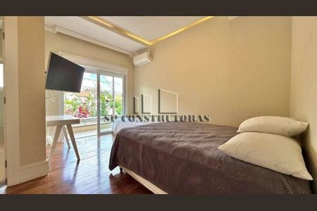 2_photo/94cf00bf3b.d36f6c2e7f338929-ATLAS-1037cf65-46f5-44b4-99ee-eb786198ca8d.jpg de casa à venda com 4 quartos, 402m² em Caucaia do Alto, Cotia