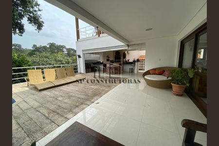 19_photo/94cf00bf3b.d36f6c2e7f338929-ATLAS-47b05596-e1ff-40ec-8c38-ae5daaa0475e.jpg de casa à venda com 4 quartos, 550m² em Caucaia do Alto, Cotia