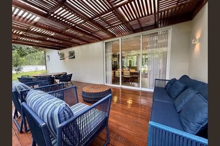 16_photo/94cf00c021.eb4747a7722cd593-ATLAS-862c8cc4-bce5-48e2-a0c5-5030fbde6145.jpg de casa de condomínio à venda com 3 quartos, 335m² em Vila de Sao Fernando, Cotia