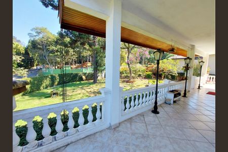 6_photo/94cf00c027.59abdc00308a7dc6-ATLAS-249bb71d-8d53-46f6-83d4-7e95c618d2e6.jpg de casa de condomínio à venda com 2 quartos, 200m² em Vila de Sao Fernando, Cotia