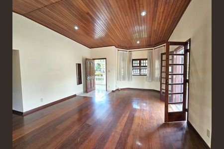 10_photo/94cf00c027.59abdc00308a7dc6-ATLAS-eded3fb8-bfd0-47f8-9494-30ee7d00577e.jpg de casa de condomínio à venda com 2 quartos, 200m² em Vila de Sao Fernando, Cotia