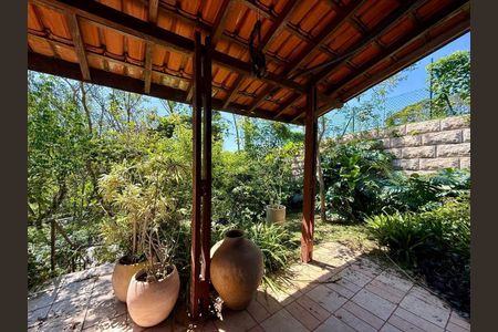 28_photo/94cf00c111.6e04773690ef1ba5-ATLAS-52fc8a2d-9a10-47ea-b86a-d61b480dc88c.jpg de casa de condomínio à venda com 4 quartos, 600m² em Caiapia, Cotia