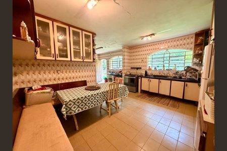 8_photo/94cf00c111.6e04773690ef1ba5-ATLAS-6b4c6f94-b6c9-4d8d-a3d7-e7486efff46a.jpg de casa de condomínio à venda com 4 quartos, 600m² em Caiapia, Cotia