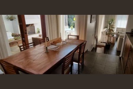 4_photo/94cf00c1ad.ceff8192393c33de-ATLAS-7dfc5788-d2a8-4818-a2b5-d0b3ea81d950.jpg de casa à venda com 3 quartos, 1050m² em Vila de Sao Fernando, Cotia