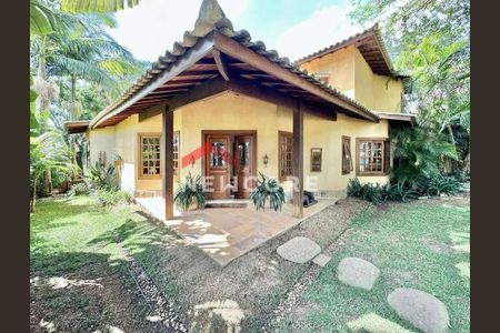 8_photo/94cf00c3df.93b8fa184532727f-ATLAS-ce63fe5f-bb2c-4482-8ac6-5931489f4fd7.jpg de casa à venda com 4 quartos, 470m² em Caiapia, Cotia